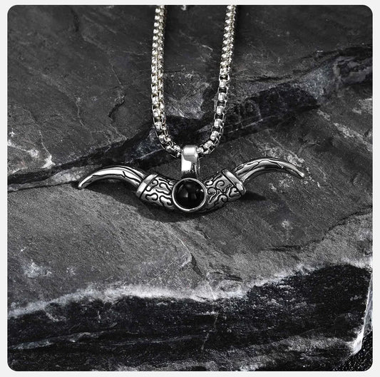 Vintage Bull Horn Necklace for Men Boys