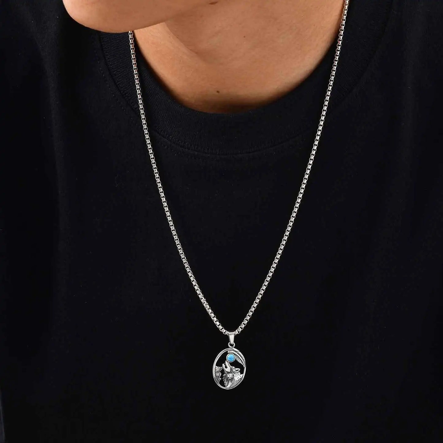 Wolf Head Turquoise Pendant Necklace for Men