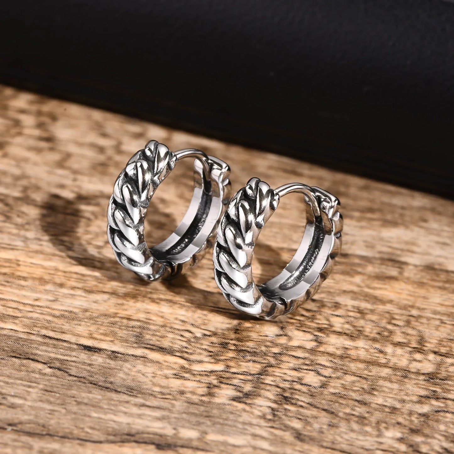 Minimalist Twisted Chain Hoop Earrings for Men